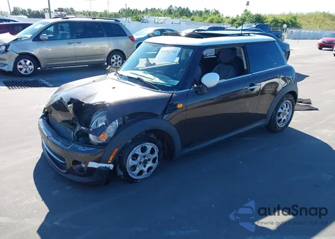 2012 Mini Cooper z USA, uszkodzony, nr VIN WMWSU3C52CT542738